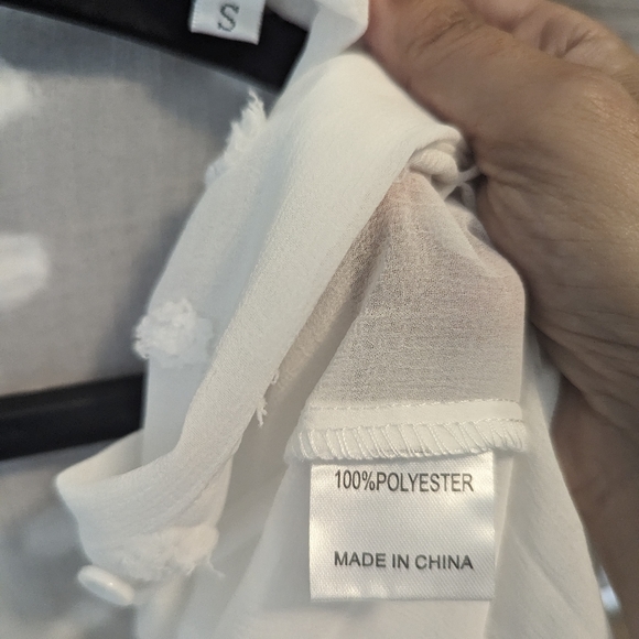 Button up elegant white top lightweight see throw size S loose style NWOT blouse - Picture 6 of 6